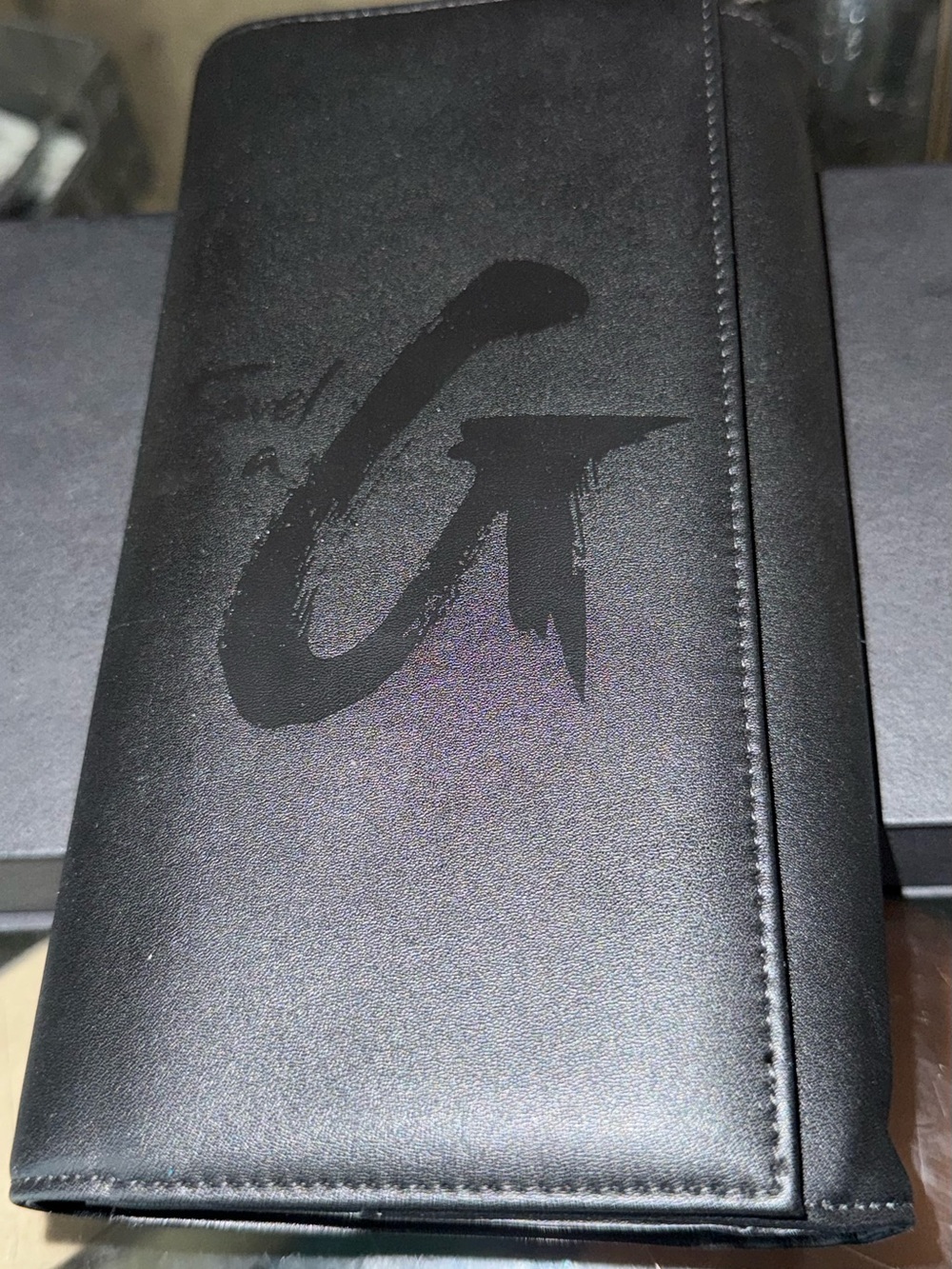 Glam-Aholic Travel Wallet
